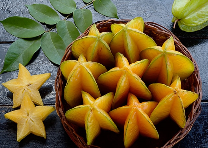 Que propiedades tiene la carambola
