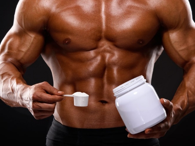 Beneficios e maleficios de tomar creatina